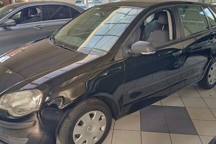 VW Polo 148.000 km 3.990 &euro; Recklinghausen 45659