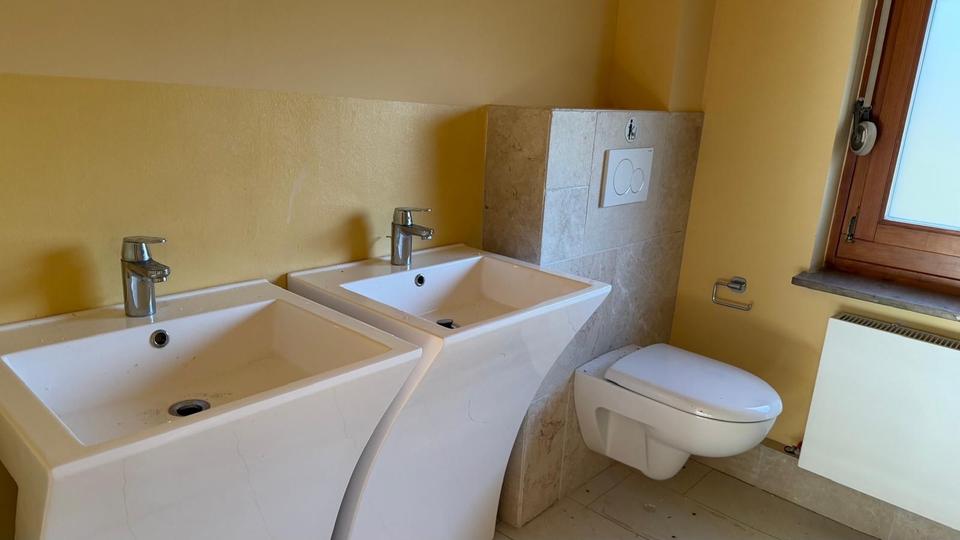 Einfamilienhaus Velbert Langenberg - 10 Zimmer, 330 m&sup2;, 499.000&euro; | Angebot:27081089