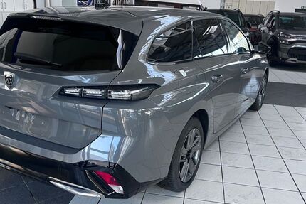 Peugeot 308 28.000 km 20.500 &euro; Gelsenkirchen 45892