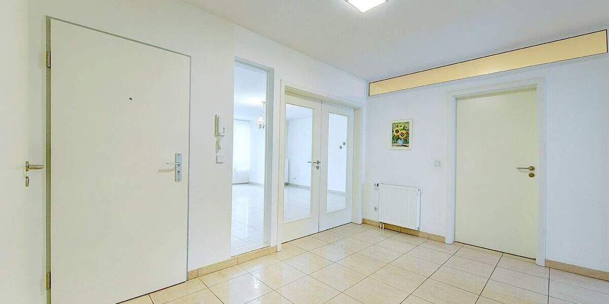 Etagenwohnung Düsseldorf Derendorf - 3 Zimmer, 101 m&sup2;, 525.000&euro; | Angebot:24040986