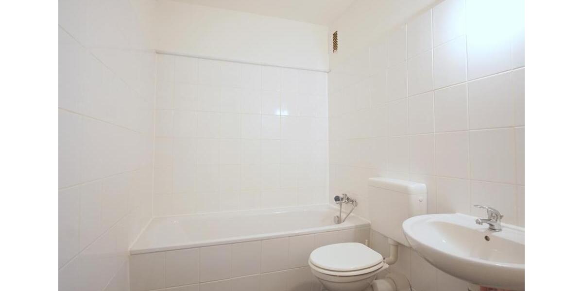 + Sonnenbalkon + sofort beziehbar mit Aufzug + 1.5 zimmer