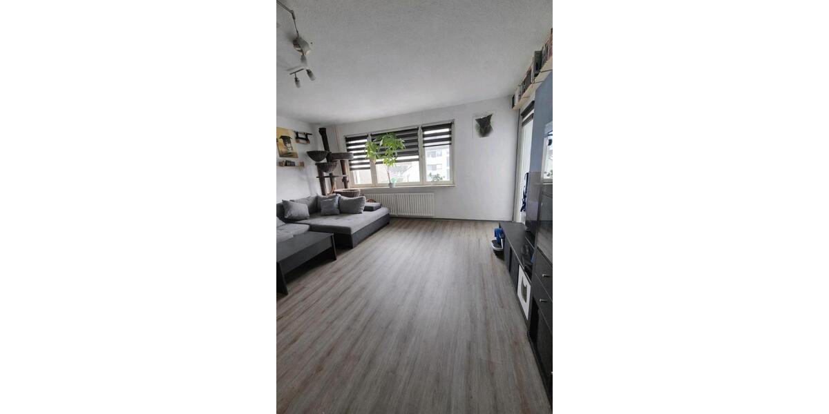 Etagenwohnung Duisburg Rheinhausen - 3 Zimmer, 74 m&sup2;, 176.000&euro; | Angebot:26946330