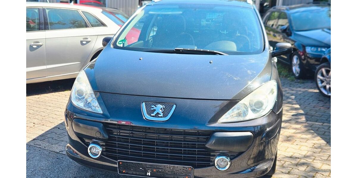 Peugeot 307 156.413 km 3.399 &euro; Essen 45356