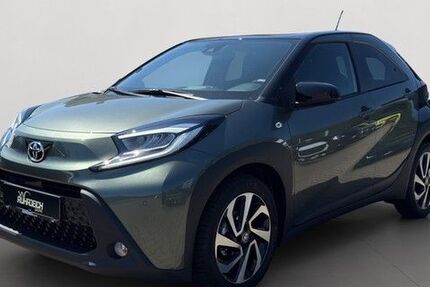Toyota Aygo (X) 8.000 km 15.990 &euro; Duisburg 47059