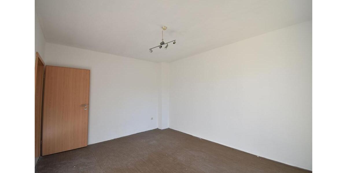 Ideale Kapitalanlage! 2-Zi-Whg mit Balkon in ruhiger Lage von Voerde 2 zimmer