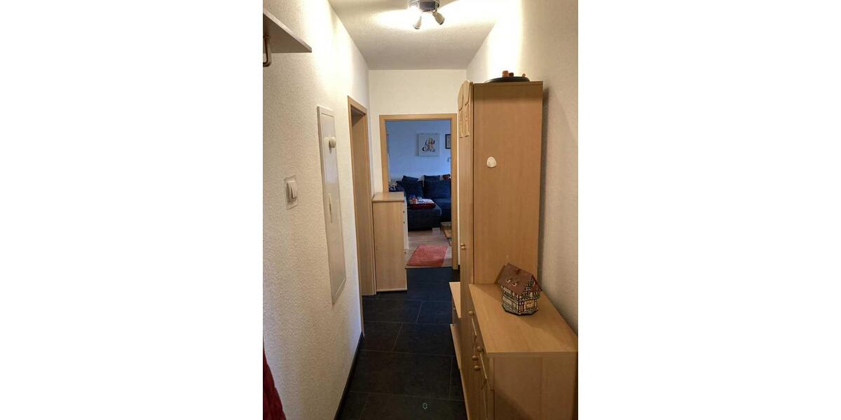 Erdgeschoßwohnung Duisburg Ruhrort - 6 Zimmer, 108 m&sup2;, 140.000&euro; | Angebot:23298929