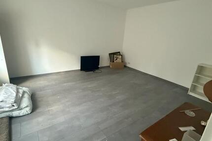 Haus Krefeld Benrad - 7 Zimmer, 250 m&sup2;, 400.000&euro; | Angebot:27162454