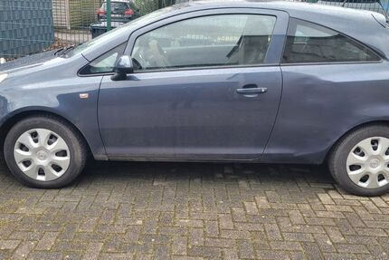 Opel Corsa 174.000 km 1.489 &euro; Bottrop 46240