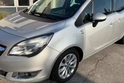 Opel Meriva 61.380 km 8.888 &euro; Düsseldorf 40231
