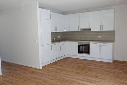 *Herzlich Willkommen* 3-Zimmer-Wohnung mit Balkon, Einbauküche, Gäste-WC