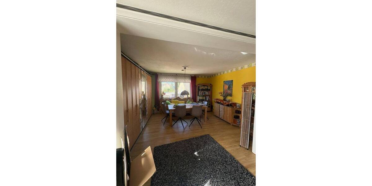 Etagenwohnung Krefeld Oppum - 2 Zimmer, 89 m&sup2;, 950&euro; | Angebot:26244926