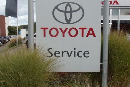 VW Touareg 123.499 km 23.950 &euro; Ratingen 40882