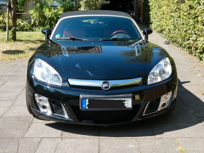 GT