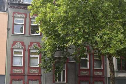 Haus zum Kaufen in Essen 429.950 € 393 m² 20 zimmer