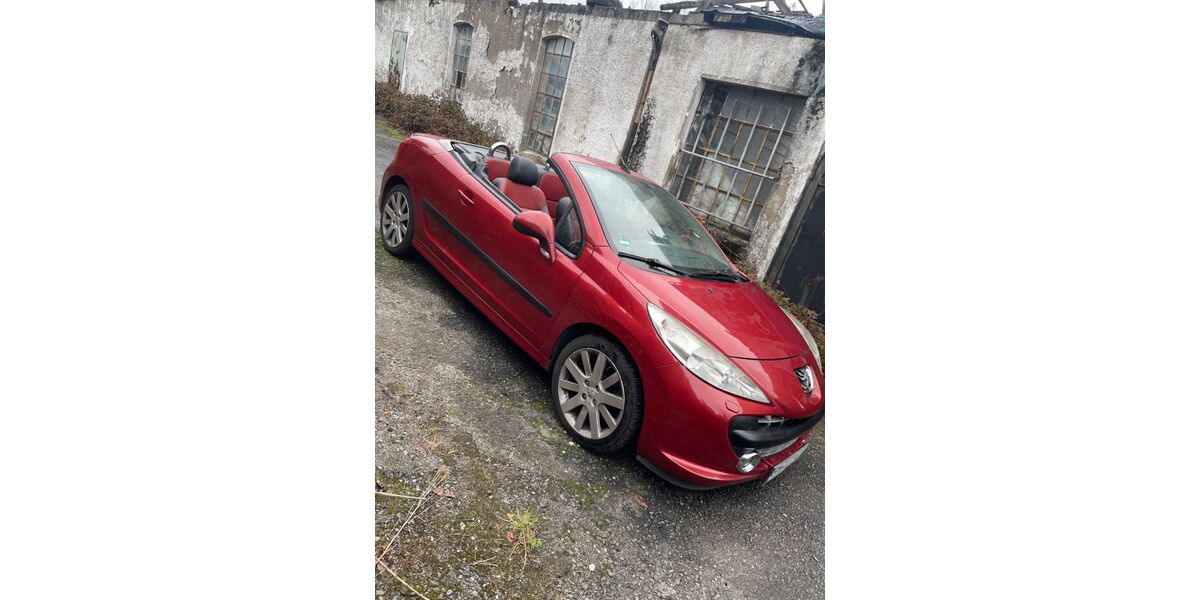 Peugeot 207 143.000 km 2.950 &euro; mettmann 40822