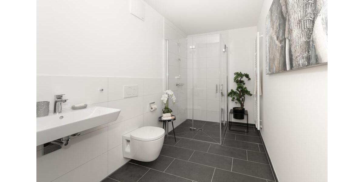 Etagenwohnung Essen Stadtbezirk VIII - 4 Zimmer, 131 m&sup2;, 2.096&euro; | Angebot:26627530
