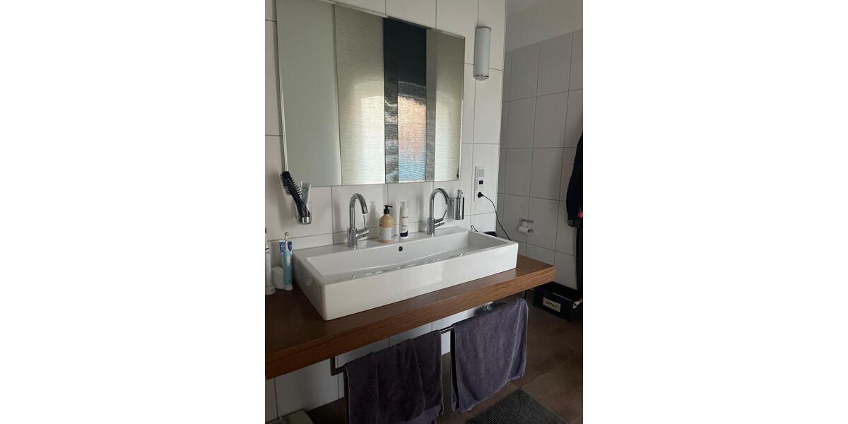 Terrassenwohnung Tönisvorst - 5 Zimmer, 170 m&sup2;, 2.185&euro; | Angebot:26407229