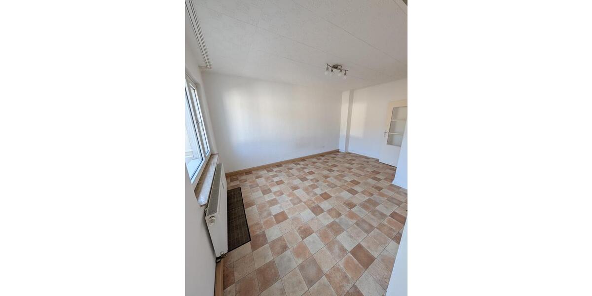 Etagenwohnung Essen Frillendorf - 2 Zimmer, 70 m&sup2;, 390&euro; | Angebot:26381553