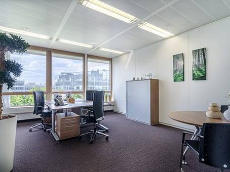 Flexible Arbeitsplätze und Büroräume mit hervorragender Anbindung - All-in-Miete