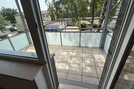Wohnung Oberhausen Schmachtendorf - 3 Zimmer, 76 m&sup2;, 396&euro; | Angebot:26765205