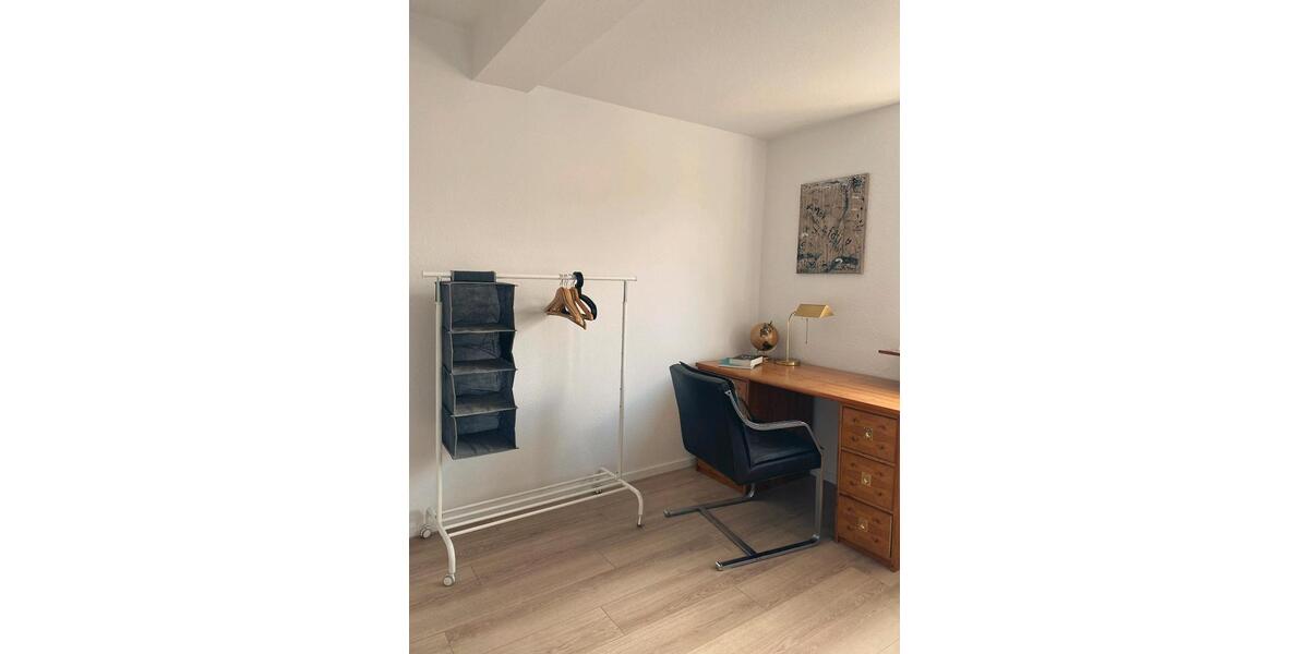 Dachgeschoßwohnung Essen Frillendorf - 3.5 Zimmer, 65 m&sup2;, 169.900&euro; | Angebot:27111012